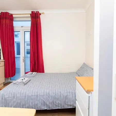 Cosy Studio Flat In The Polygon Southampton Exterior photo